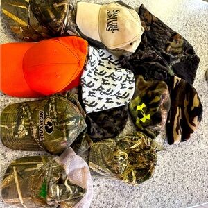 Camo hunting hats